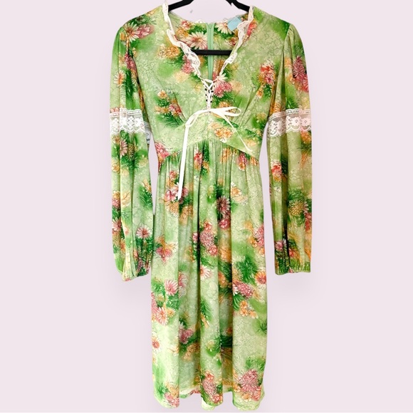 Vintage Avalon dress - Picture 1 of 7